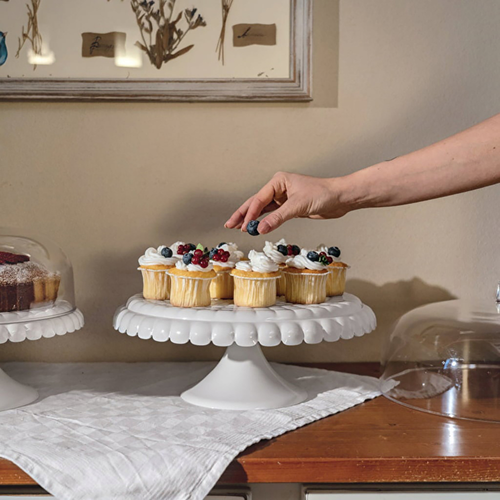 Tiffany Cake Stand With Dome - White