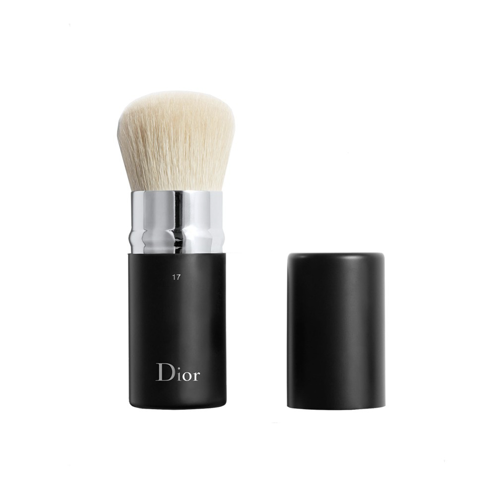 Backstage Retractable Kabuki Brush - N17