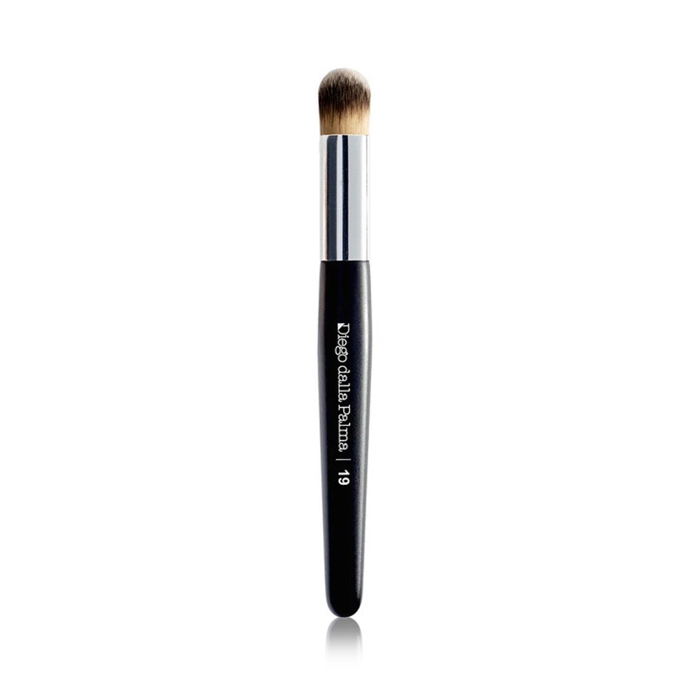 Maxi Corrector and Perfecting Brush - N 19