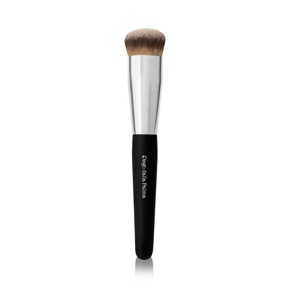 Foundation And Contouring Brush