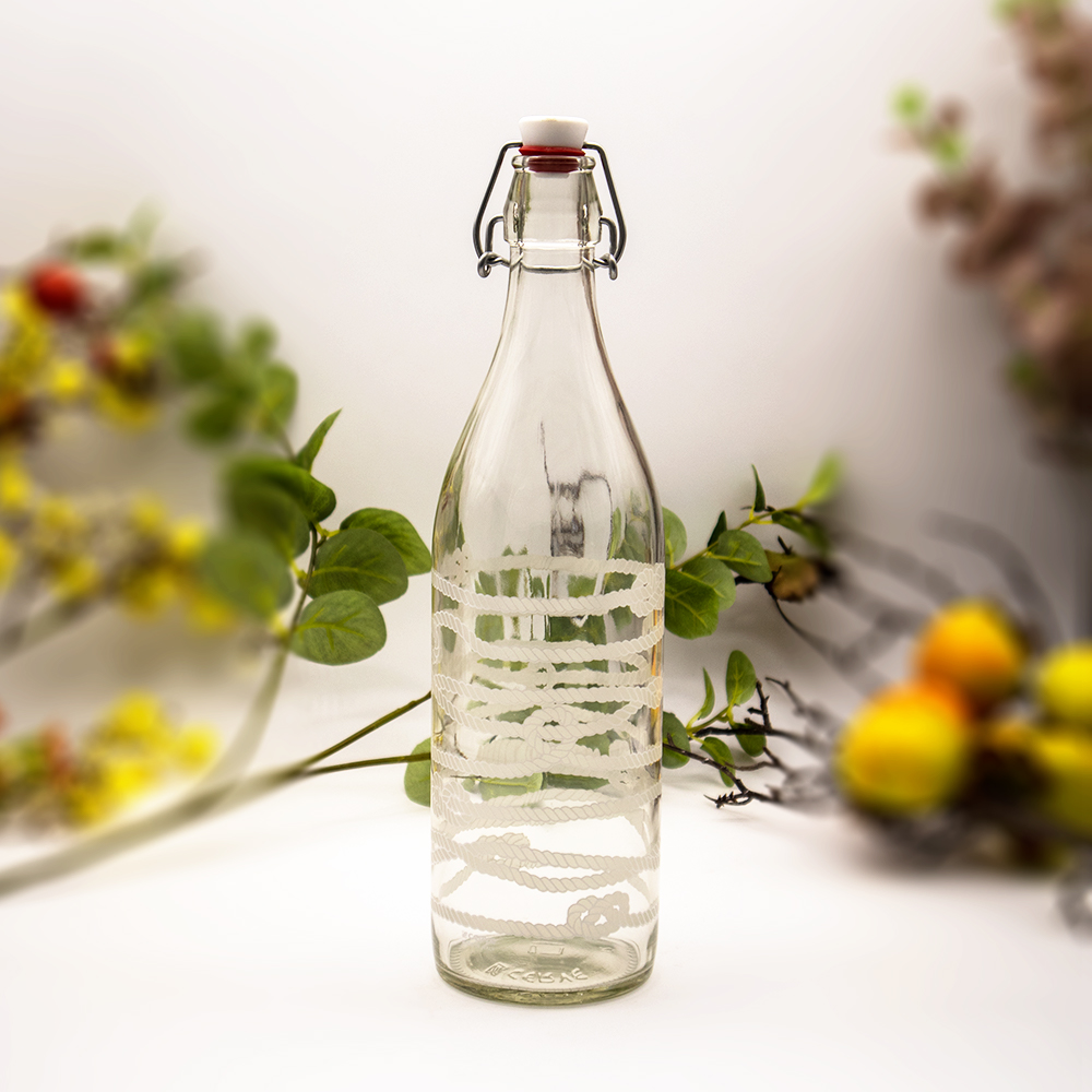Lory Glass Water Bottle With Lid - 1 Litre
